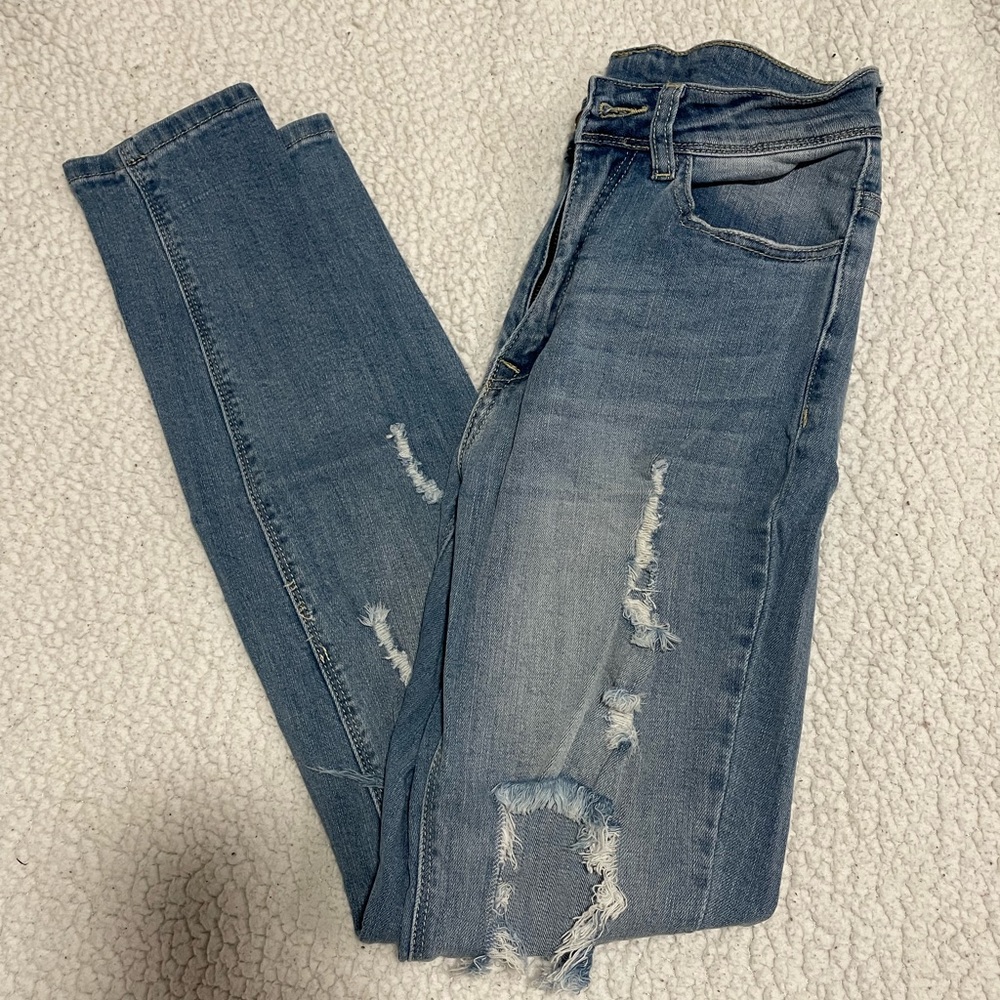 Ripped Skinny Jeans